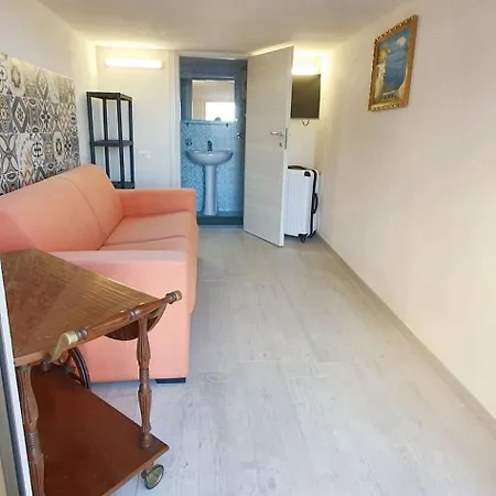 Apartment Romantic With Sea View In - Terrace & Bbq *